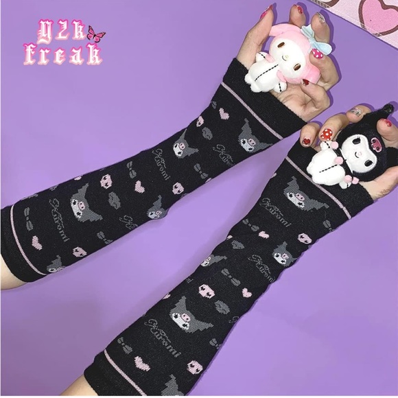 Kuromi black arm warmers - Picture 2 of 2